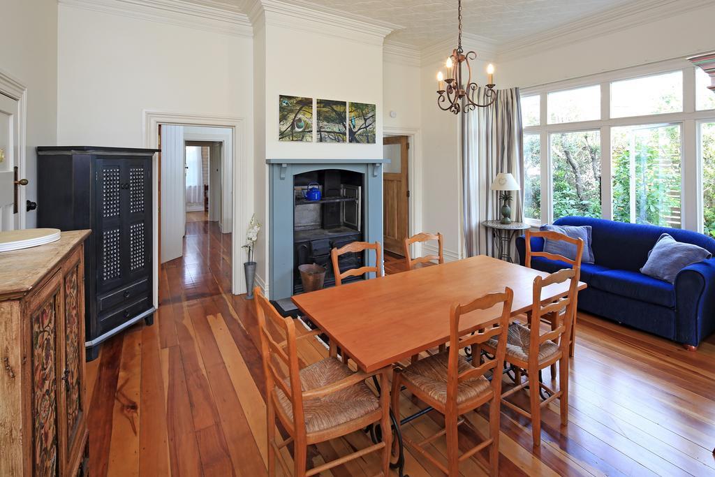 Crescent Villa - Stay Waiheke Ostend ภายนอก รูปภาพ