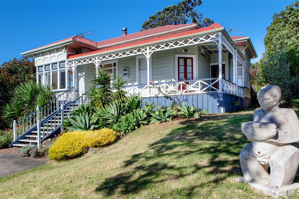Crescent Villa - Stay Waiheke Ostend ภายนอก รูปภาพ